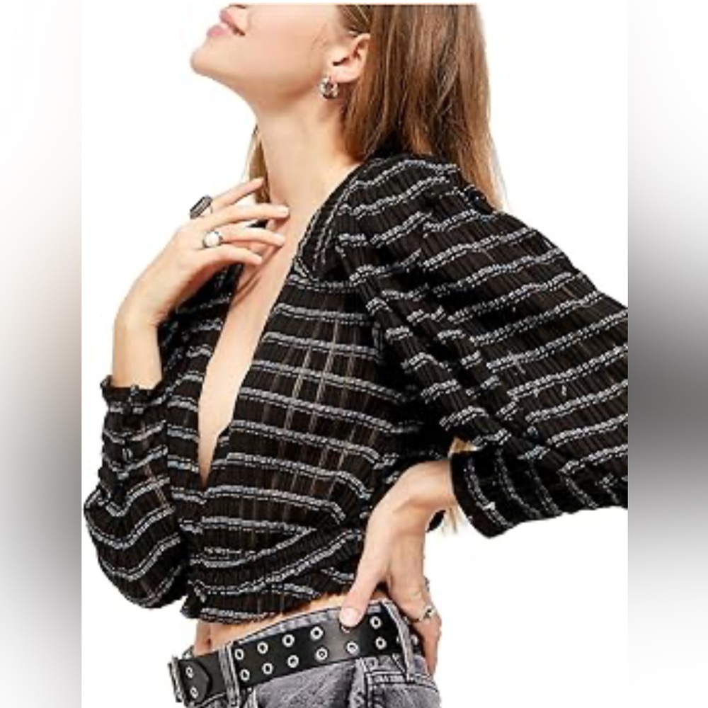 Free People size   S Black Combo Long Sleeve Shirt 
Like new